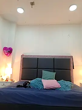 Aslhyn Gomez online show from 27, 2, 2026