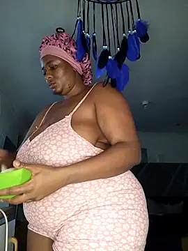 CocoBootyyy online show from 7, 2, 2026