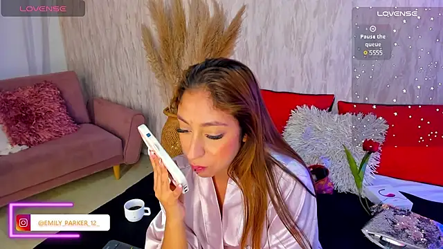 emily parkerr online show from 18, 2, 2025