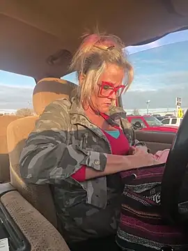 vixendoll87 online show from 18, 3, 2026