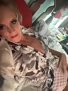 vixendoll87 online show from 12, 11, 2025