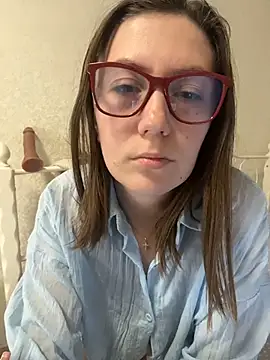 BeatriceTender online show from 5, 3, 2026