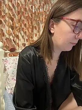 BeatriceTender online show from 12, 2, 2026