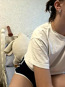 BeatriceTender online show from 15, 10, 2025