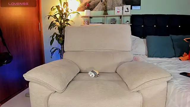 Neganhot  online show from 11, 2, 2026