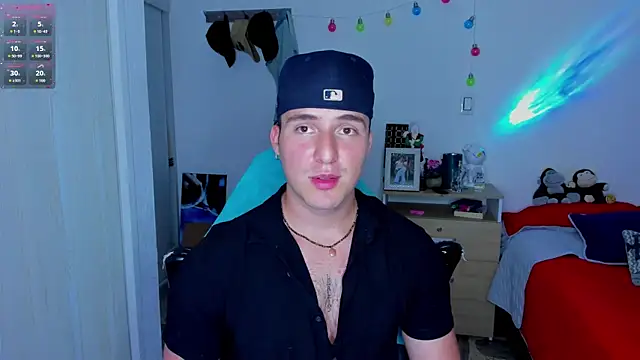 liam oficial02 online show from 10, 1, 2025
