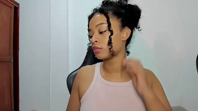 avellanatammy online show from 28, 10, 2025