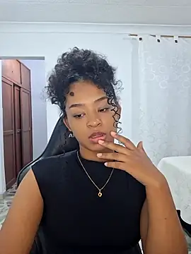 avellanatammy online show from 24, 4, 2026