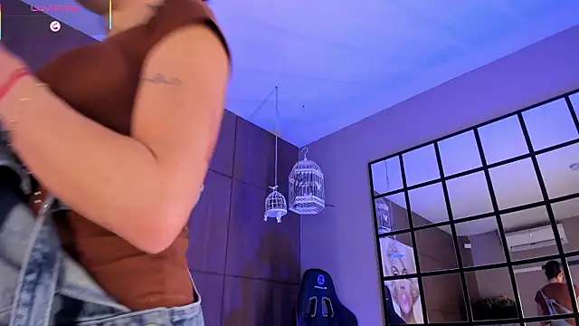 AgattaDuque online show from 3, 3, 2026