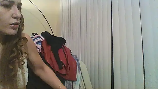Snapshot of halobabe7620 chatting on 30, 12, 2024 halobabe7620 online show from 30, 12, 2024