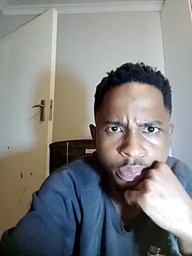 Snapshot of the_greatt chatting on 28, 2, 2025 the greatt online show from 28, 2, 2025