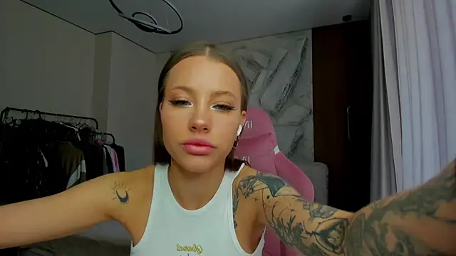 Snapshot of Patricia_bloom chatting on 26, 5, 2026 Patricia bloom online show from 26, 5, 2026