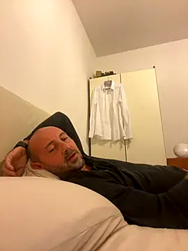 cateodo online show from 17, 10, 2025