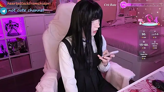 yourcutewaifu online show from 15, 7, 2026
