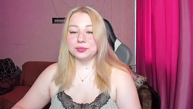 Milafoxxxy online show from 16, 11, 2025