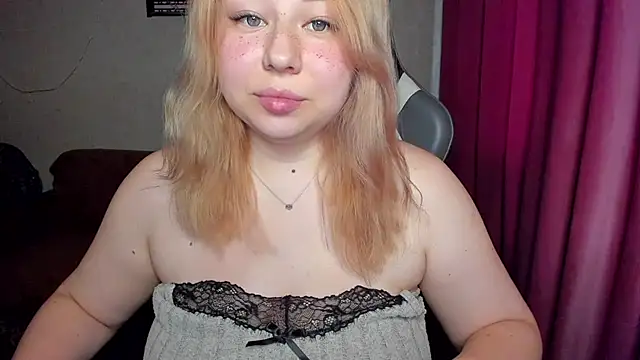 Milafoxxxy online show from 20, 10, 2025