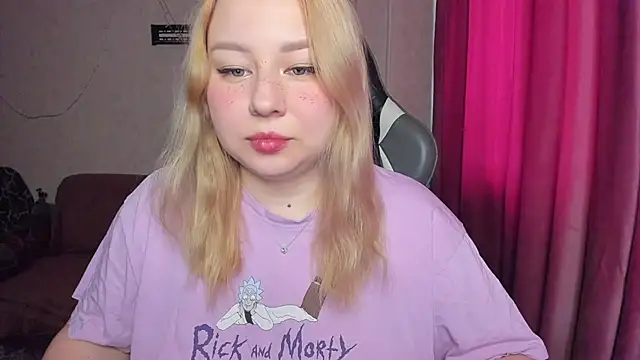 Milafoxxxy online show from 5, 11, 2025