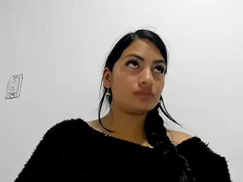 SamanthaBeke online show from 10, 4, 2026