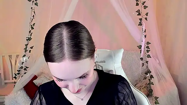 MishkaMe online show from 26, 10, 2025