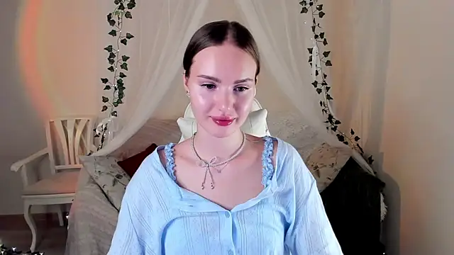 Snapshot of MishkaMe chatting on 9, 9, 2025 MishkaMe online show from 9, 9, 2025