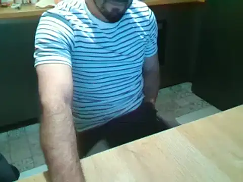Snapshot of giorgakaci69 chatting on 4, 12, 2024 giorgakaci69 online show from 4, 12, 2024