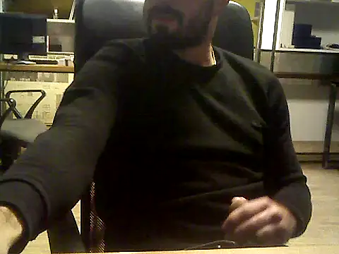 Snapshot of giorgakaci69 chatting on 18, 12, 2024 giorgakaci69 online show from 18, 12, 2024