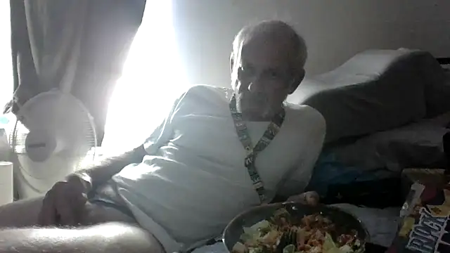 Snapshot of den-rock4u chatting on 13, 7, 2026 den-rock4u online show from 13, 7, 2026