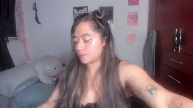 StephaniFox online show from 7, 1, 2026