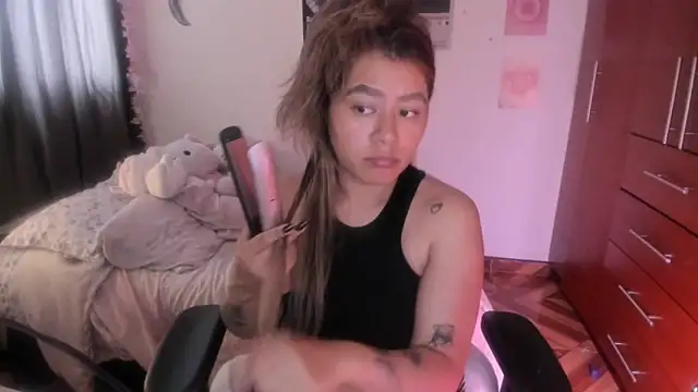 StephaniFox online show from 4, 3, 2026