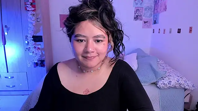 StephaniFox online show from 18, 3, 2025