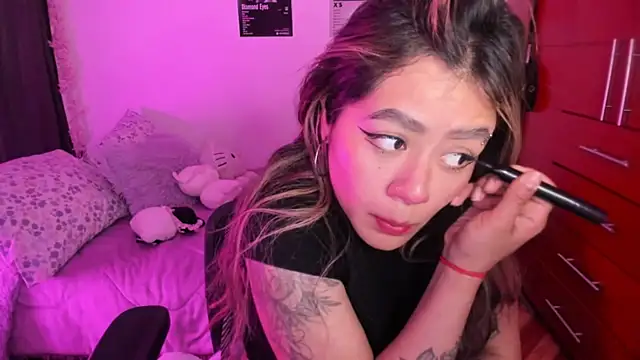 StephaniFox online show from 22, 4, 2026