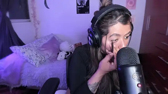 StephaniFox online show from 21, 3, 2026