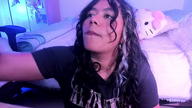 StephaniFox online show from 19, 2, 2025