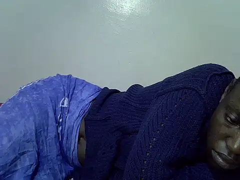 Snapshot of heather_savage chatting on 9, 11, 2025 heather savage online show from 9, 11, 2025