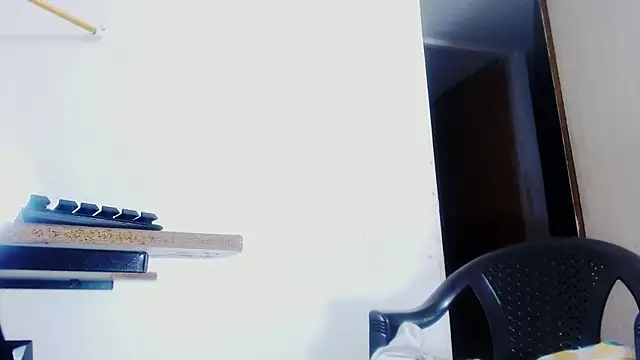 taniabigxx online show from 24, 5, 2026