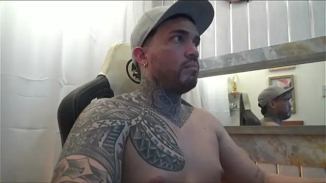 Snapshot of Angel_sex_latin chatting on 13, 10, 2025 Angel sex latin online show from 13, 10, 2025
