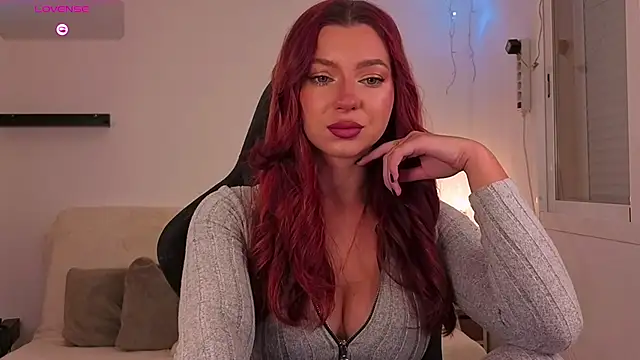 Snapshot of Karinchik_ chatting on 2, 12, 2025 Karinchik online show from 2, 12, 2025