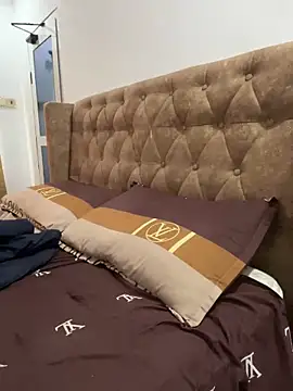 Snapshot of sknzy09 chatting on 11, 11, 2025 sknzy09 online show from 11, 11, 2025