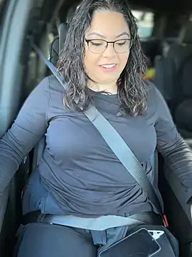 miacanela xo online show from 6, 2, 2026