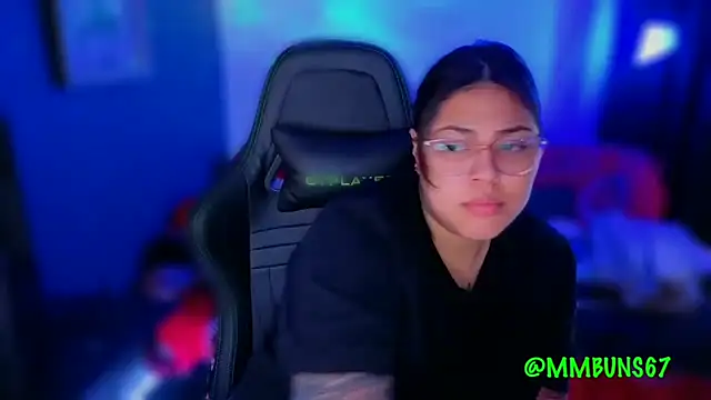 miacanela xo online show from 30, 10, 2025