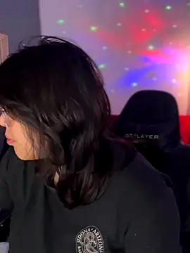 miacanela xo online show from 22, 11, 2025