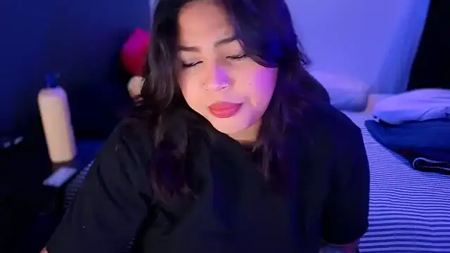 miacanela xo online show from 4, 4, 2026