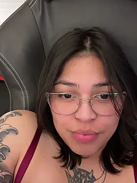 miacanela xo online show from 26, 2, 2025