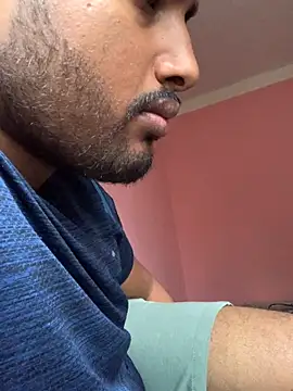 Snapshot of SweetFatBoy chatting on 10, 9, 2025 SweetFatBoy online show from 10, 9, 2025