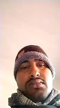 Snapshot of SweetFatBoy chatting on 13, 1, 2025 SweetFatBoy online show from 13, 1, 2025