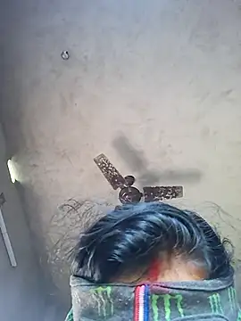 HotSexyBoudi online show from 10, 4, 2026