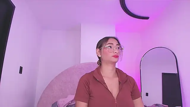 vale ross  online show from 20, 12, 2025