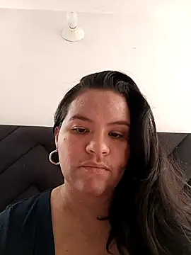 Snapshot of Julieta-tits chatting on 27, 6, 2026 Julieta-tits online show from 27, 6, 2026