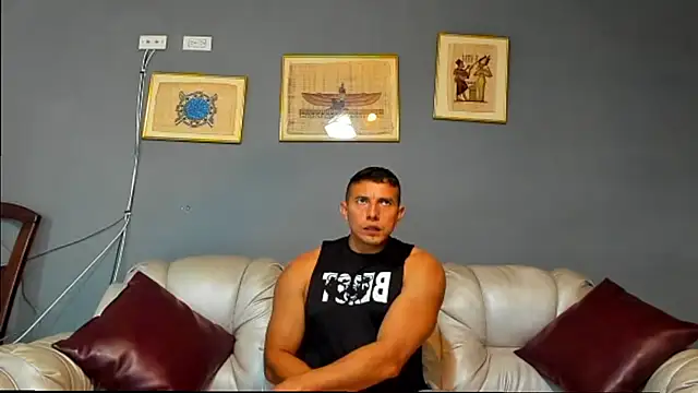 Snapshot of derekk_frostt chatting on 28, 11, 2025 derekk frostt online show from 28, 11, 2025