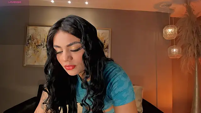 NicoleSanz  online show from 13, 3, 2025